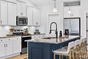 131 N Sina St, Troutman, NC 28166 - Photo 8