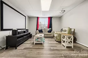 2061 Gary Ln, Hickory, NC 28602 - Photo 22