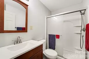 140 Eastwood Dr, Statesville, NC 28625 - Photo 26