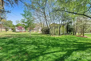 140 Eastwood Dr, Statesville, NC 28625 - Photo 16