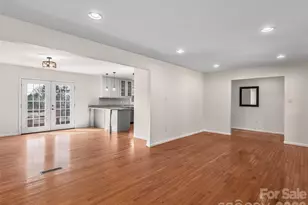 58 Braddock Way, Asheville, NC 28803 - Photo 4