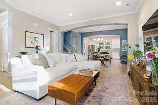 1010 Everett Pl, Charlotte, NC 28205 - Photo 4