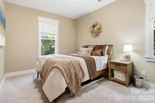 1010 Everett Pl, Charlotte, NC 28205 - Photo 12