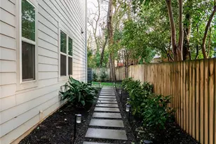 1010 Everett Pl, Charlotte, NC 28205 - Photo 24