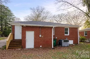 4101 Atmore St, Charlotte, NC 28205 - Photo 10