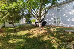 317 Ashton Bluff Cir, Mount Holly, NC 28120 - Photo 32