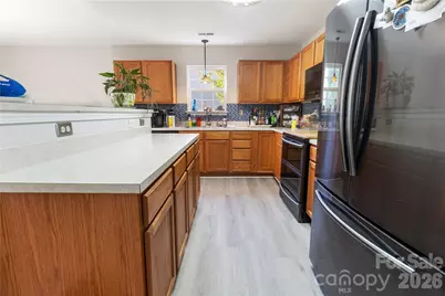 317 Ashton Bluff Circle, Mount Holly, NC 28120 - Photo 8