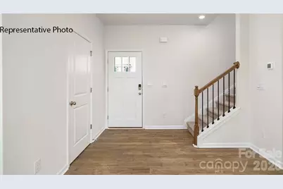 2078 10th Street SE, Hickory, NC 28602 - Photo 2