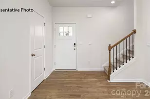 2078 10th St SE, Hickory, NC 28602 - Photo 2