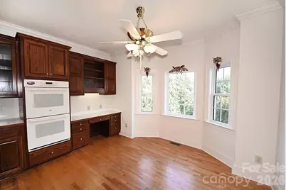 640 40th Avenue Lane NW, Hickory, NC 28601 - Photo 18