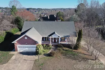 640 40th Avenue Lane NW, Hickory, NC 28601 - Photo 1