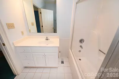 640 40th Avenue Lane NW, Hickory, NC 28601 - Photo 28