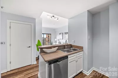 715 N Church Street #701, Charlotte, NC 28202 - Photo 6