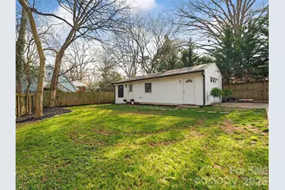 1042 Broadmoor Drive, Charlotte, NC 28209 - Photo 24