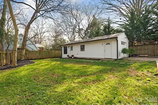 1042 Broadmoor Dr, Charlotte, NC 28209 - Photo 24