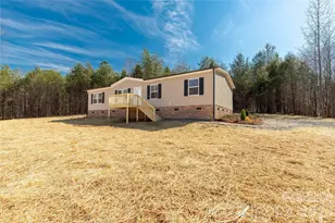 585 O'Neal Rd, Blacksburg, SC 29702 - Photo 2