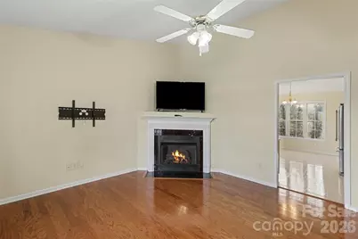 109 Arden Court, Mount Holly, NC 28120 - Photo 4