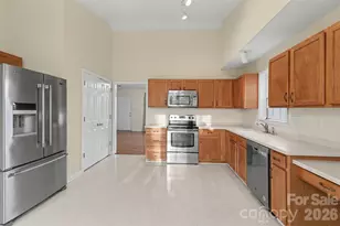 109 Arden Ct, Mount Holly, NC 28120 - Photo 6