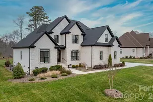 92 41st Ave NW, Hickory, NC 28601 - Photo 6