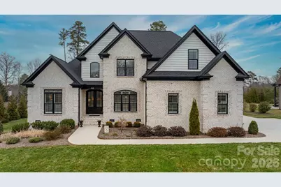 92 41st Avenue NW #20, Hickory, NC 28601 - Photo 1