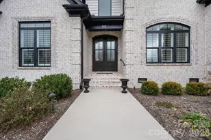 92 41st Ave NW, Hickory, NC 28601 - Photo 2