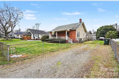 7 Stowe Street, Lowell, NC 28098 - Photo 2