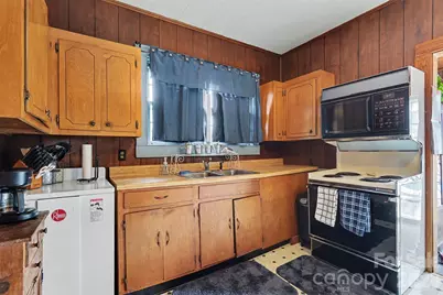 7 Stowe Street, Lowell, NC 28098 - Photo 8