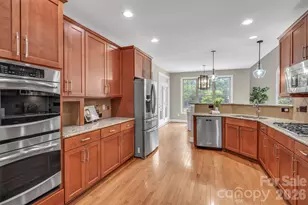 1862 White Fawn Ln, Rock Hill, SC 29730 - Photo 10