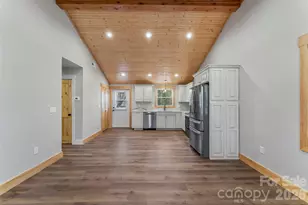 522 Brandon Rd, Black Mountain, NC 28711 - Photo 4