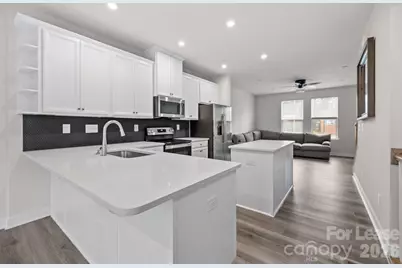 328 Yorkshire Drive, Charlotte, NC 28217 - Photo 8