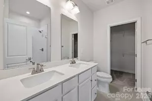 328 Yorkshire Dr, Charlotte, NC 28217 - Photo 20