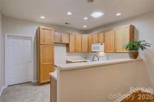 12114 Groth Ct, Charlotte, NC 28277 - Photo 8