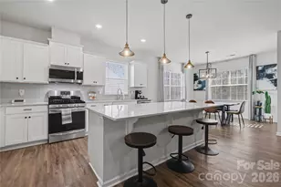 124 Goodleigh Ln, Mooresville, NC 28115 - Photo 2