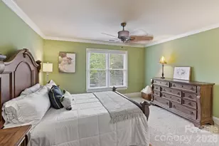 8915 Linden Grove Ct, Sherrills Ford, NC 28673 - Photo 32