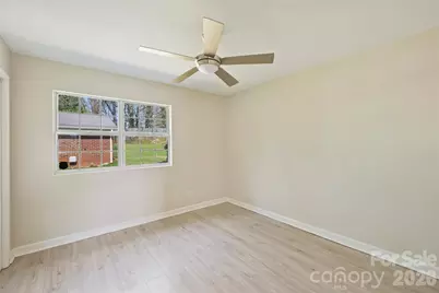 5447 Alpine Lane, Charlotte, NC 28269 - Photo 18