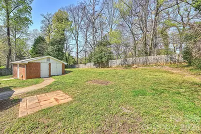 5447 Alpine Lane, Charlotte, NC 28269 - Photo 36