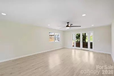 5447 Alpine Lane, Charlotte, NC 28269 - Photo 8