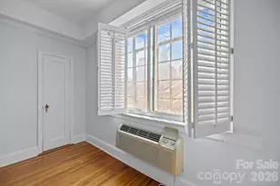301 W 10th St, Charlotte, NC 28202 - Photo 34