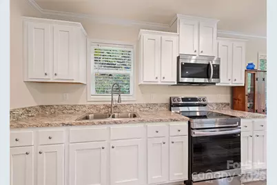 328 Mountain Lion Trail, Maggie Valley, NC 28751 - Photo 18