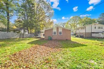 3801 Winterfield Place, Charlotte, NC 28205 - Photo 22