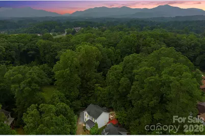 15 Asbury Cottage Drive, Candler, NC 28715 - Photo 2