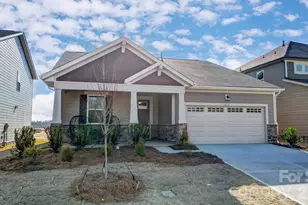 2724 Phoenix Ct, Gastonia, NC 28052 - Photo 2