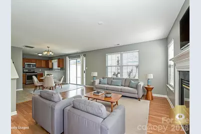 8627 Meadowmont View Drive, Charlotte, NC 28269 - Photo 6