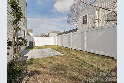 8627 Meadowmont View Drive, Charlotte, NC 28269 - Photo 32