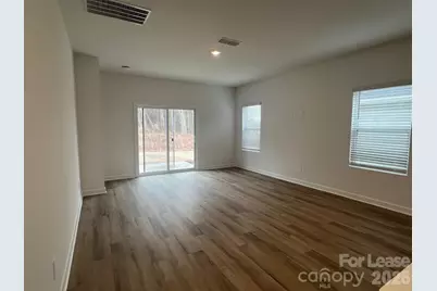 1281 30th Street Lane NE, Conover, NC 28613 - Photo 6