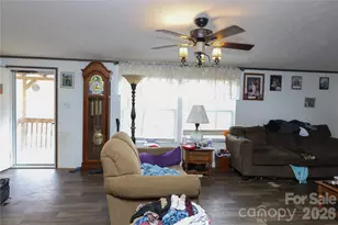 460 Bunny Run Rd, Canton, NC 28716 - Photo 4