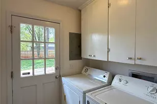 1150 Cameo Ct, Charlotte, NC 28270 - Photo 8