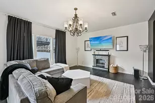 832 Newfound Hollow Dr, Charlotte, NC 28214 - Photo 16