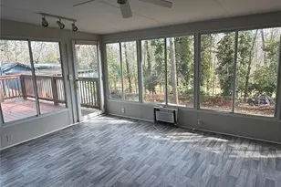 344 Fairgreen Dr, Charlotte, NC 28217 - Photo 12