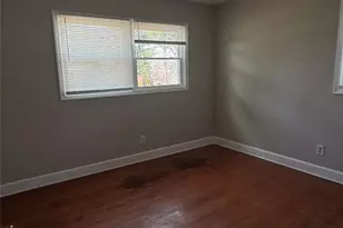 344 Fairgreen Dr, Charlotte, NC 28217 - Photo 8